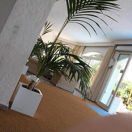 Hotel Tre Botti Baja Sardinia Extérieur photo